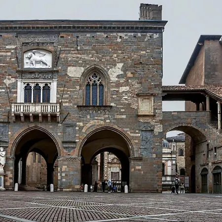 Сasa de vacaciones Dimora Le Mura Bérgamo